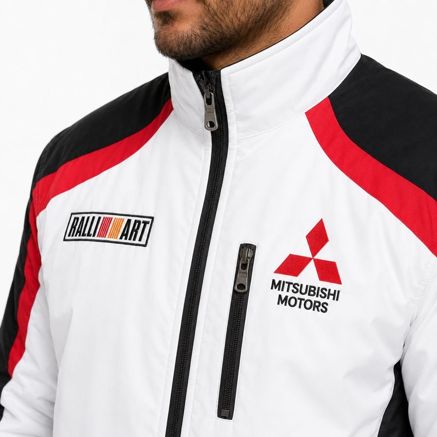 Detalhe de jaqueta Mitsubishi Ralliart